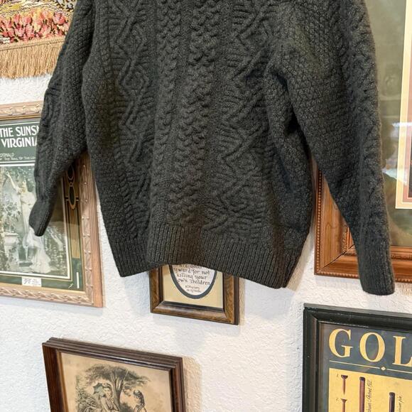 NWOT Vintage Aran Irish Super Soft 100% Merino Wool Sweater Size Kids Medium - Picture 4 of 7